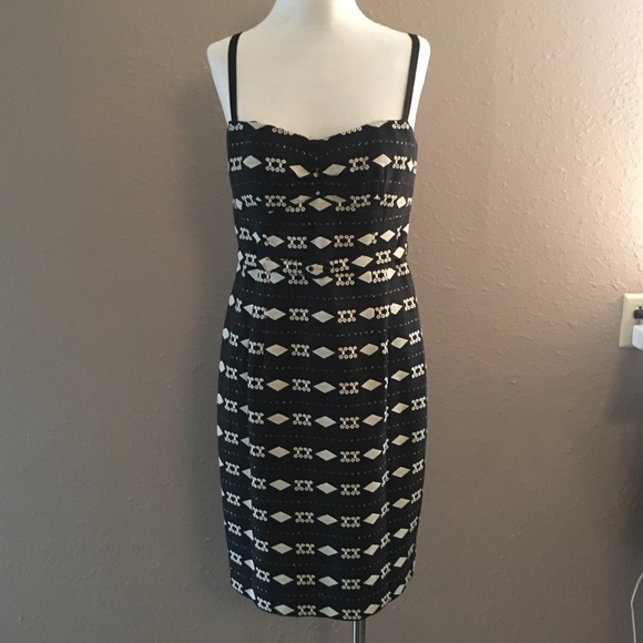 Nanette Lepore Dresses & Skirts - GORGEOUS Nanette Lepore Sweetheart Dress